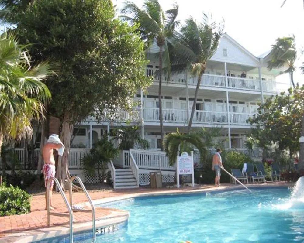 Coconut Beach Resort Key West Apartment